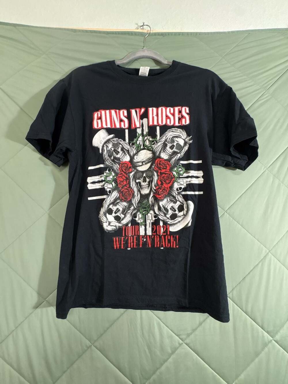 Guns N' Roses We're F'n Back Tour 2021 T-Shirt Size M Black